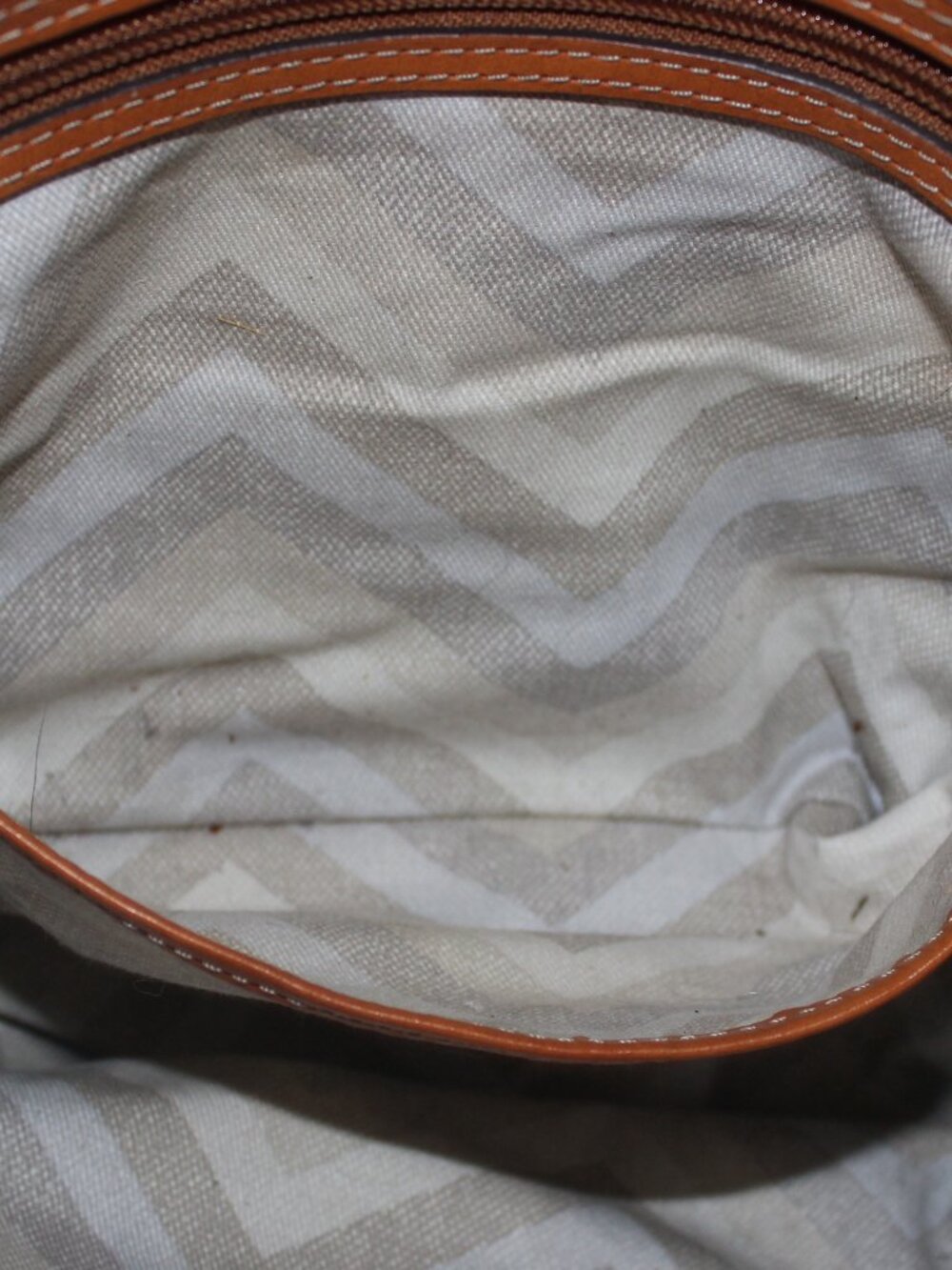 $398 Dooney & Bourke Claremont Dove "Python" Shopper Tote Shoulder Bag - Picture 8 of 13